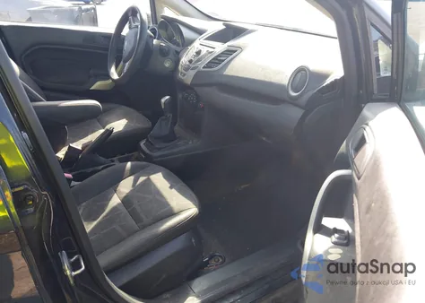 2013 Ford Fiesta Se z USA, uszkodzony, nr VIN 3FADP4EJXDM207008